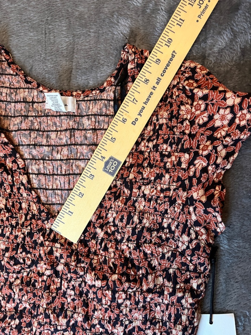 Japna Black Top with Rust Floral Print and V-Neckline - Picture 6 of 6